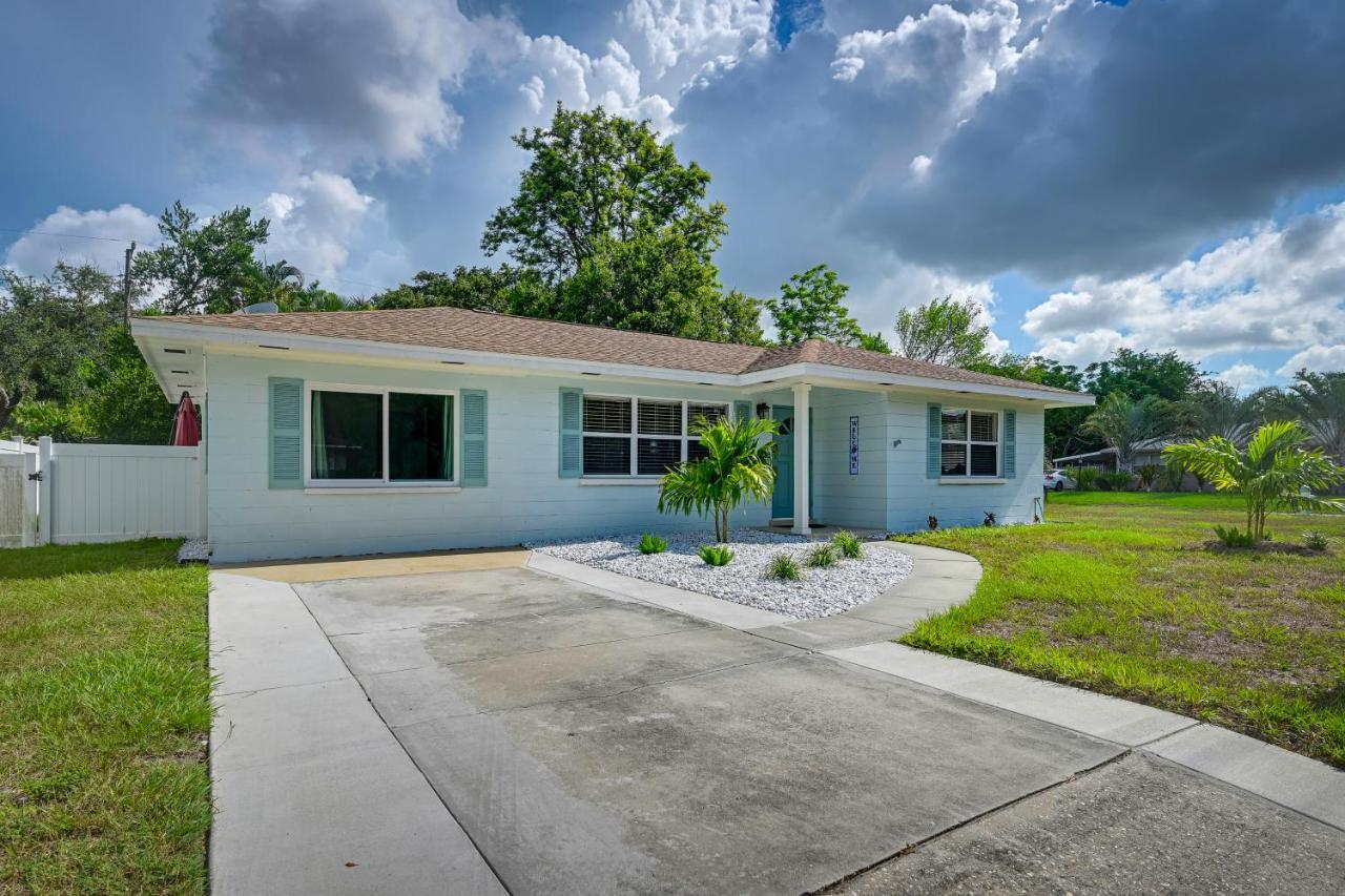 Sunny Sarasota Home With Private Yard And Fire Pit! Exterior foto